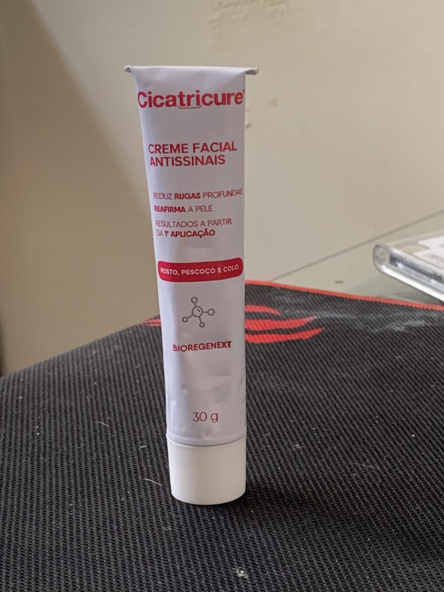 Creme Facial Antissinais Cicatricure com tecnologia Bioregenext