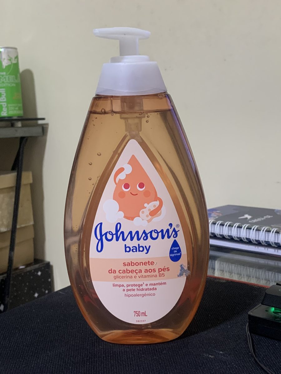 Johnson's Baby Sabonete da Cabeça aos Pés Glicerina e Vitamina E 750ml