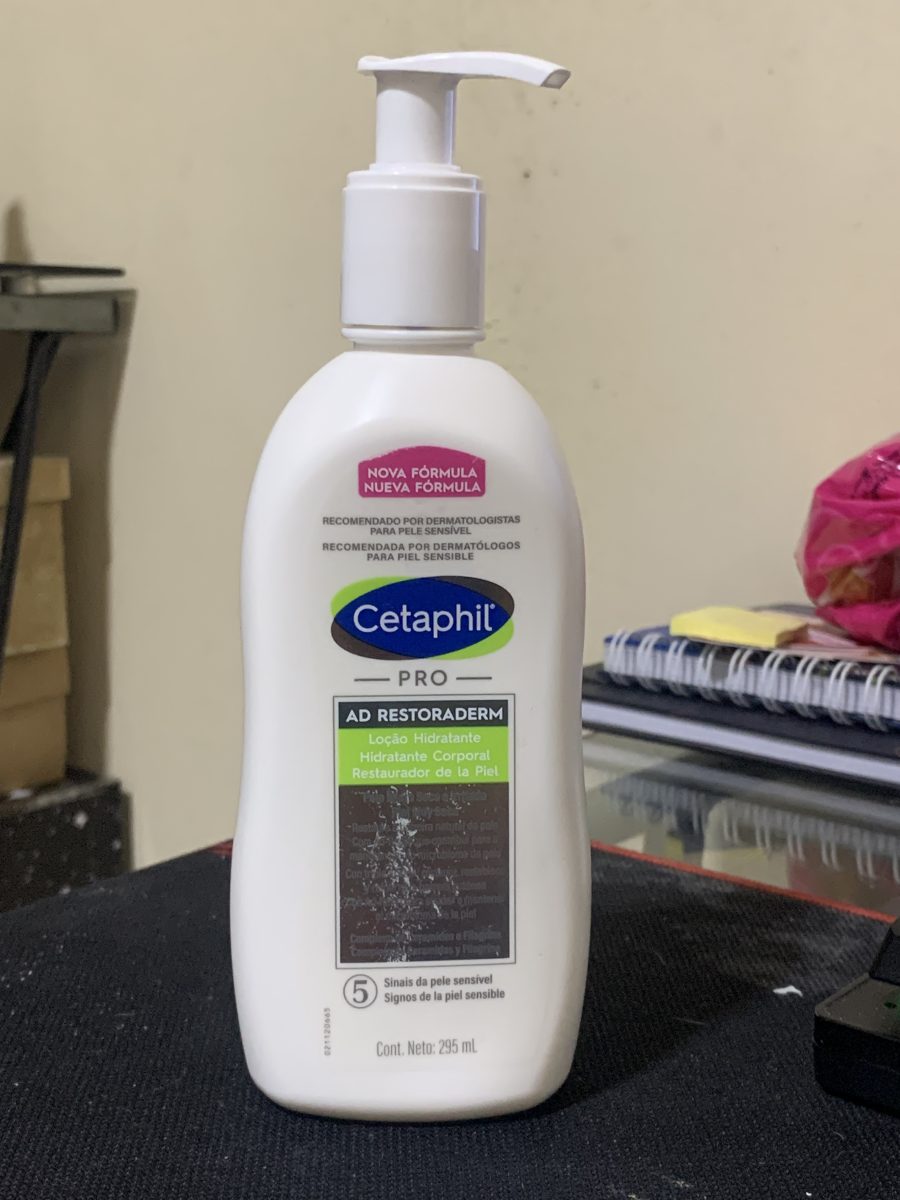 Loção Hidratante Cetaphil Pro AD Restoraderm 295ml