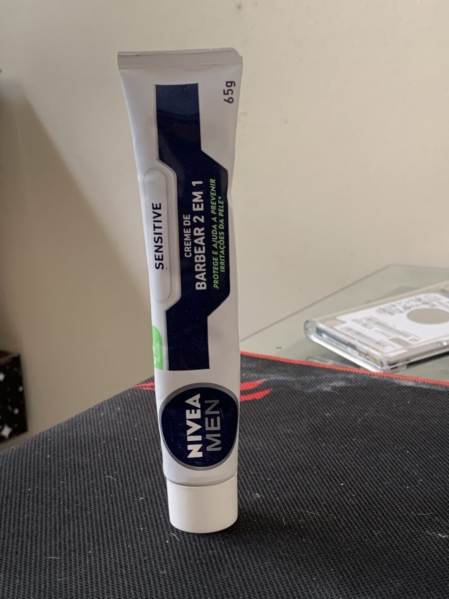 NIVEA MEN Sensitive 2 em 1