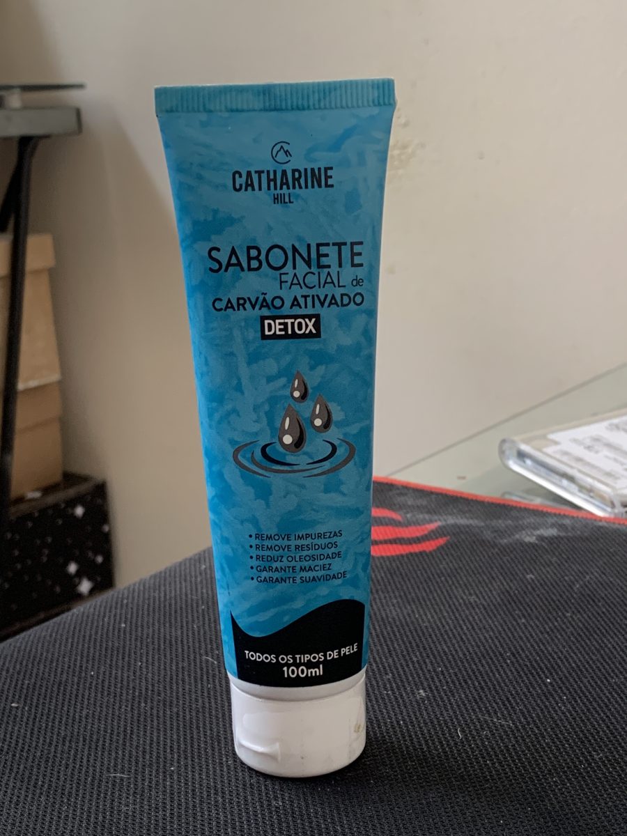 Sabonete Facial de Carvão Ativado Detox